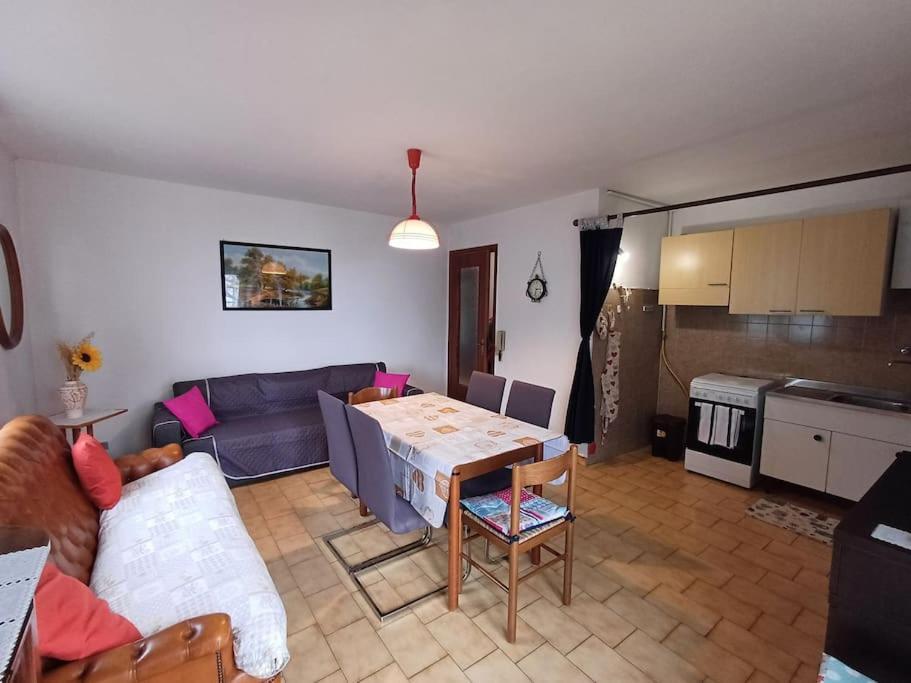 Casa Vacanza Leonardo Daire Chambave Dış mekan fotoğraf